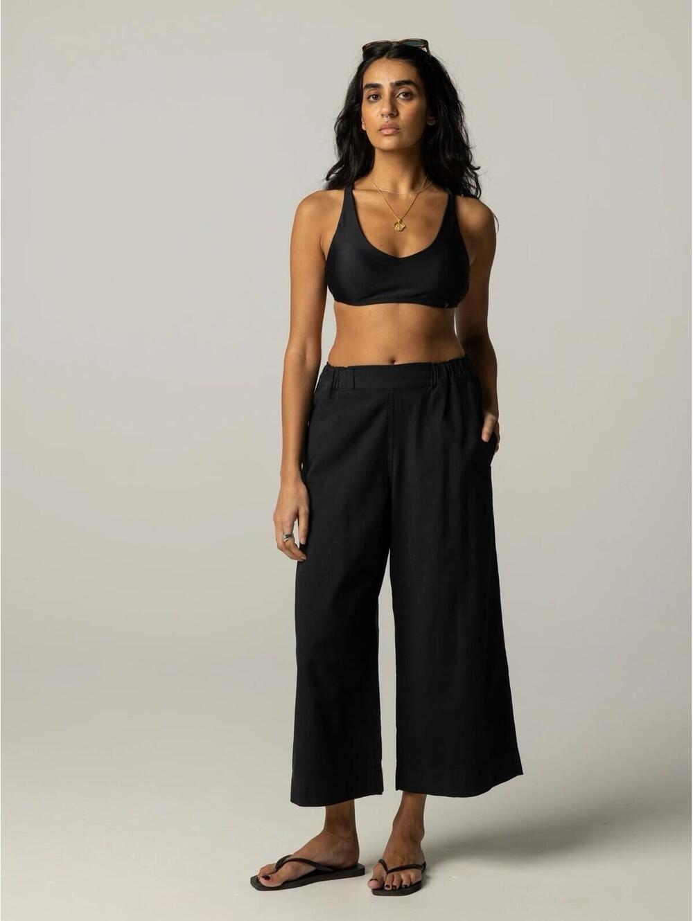 Everyday Wide-Leg Crop Pants - Black